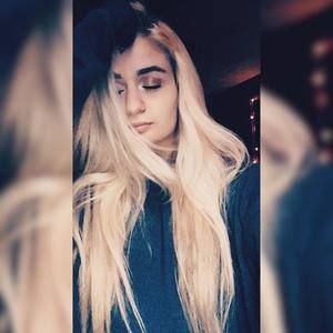 Meet your Posher, Shania